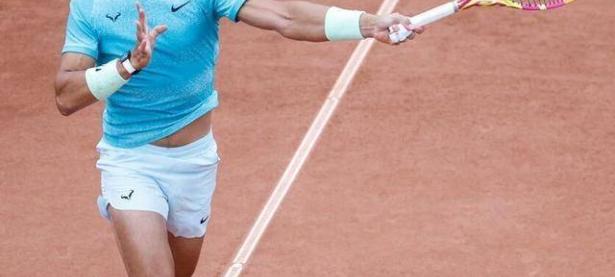 亿万娱乐- 西班牙球员纳达尔 