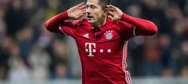 亿万28- 莱万多夫斯基辱华 