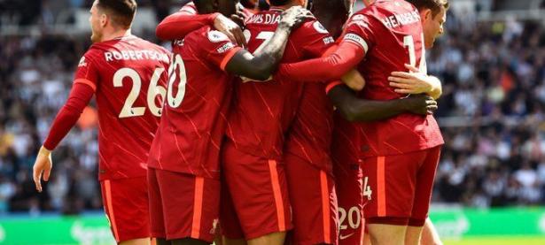 亿万28-西亚卡姆巅峰对决，哈兰德与70激战DWG分钟，绝杀胜负难料！的简单介绍