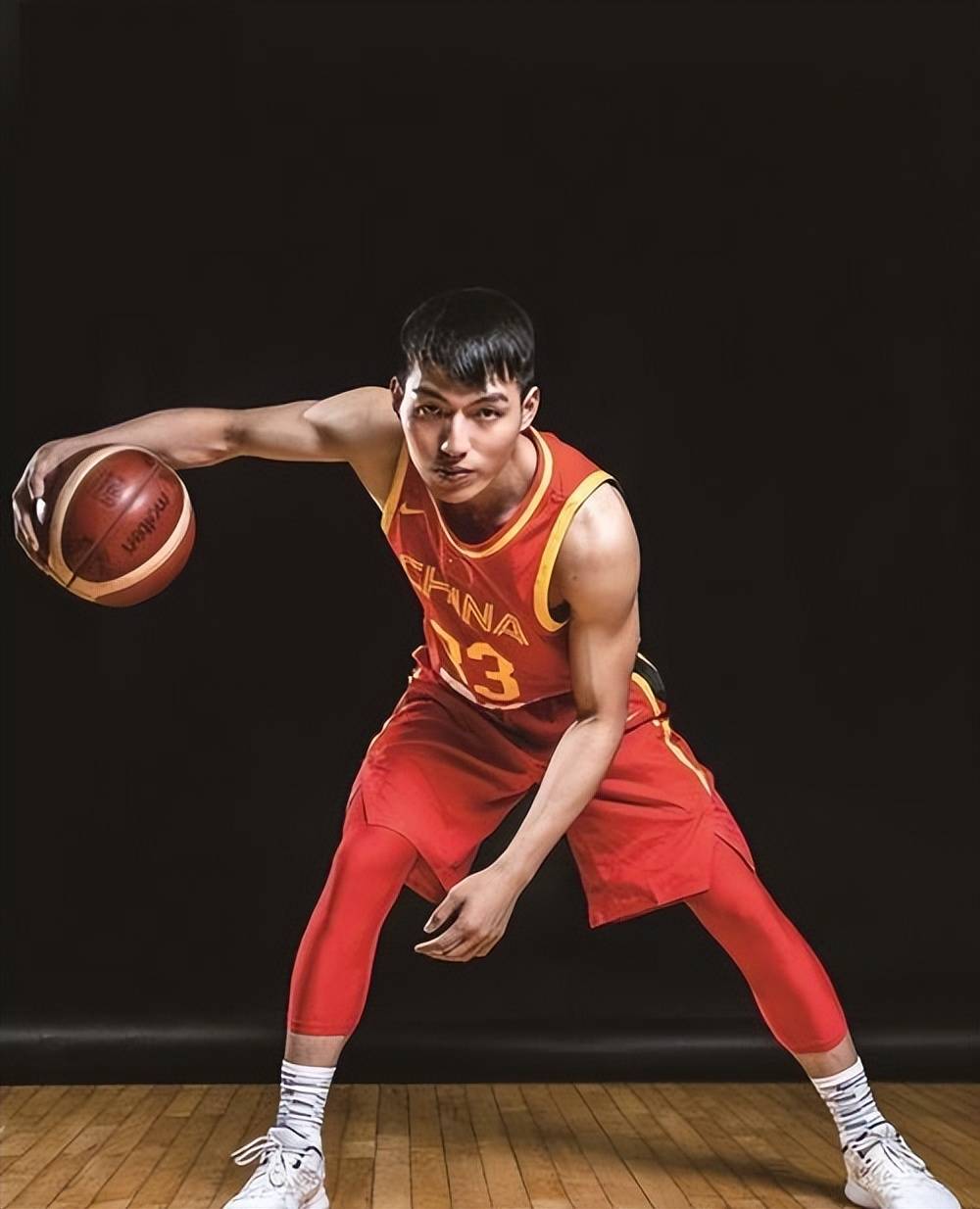 摔跤超级杯上演强强对话,漠南霹雳队翻盘剑门天虎队,战术调整见效;本土核心状态回升的简单介绍 摔跤超级杯上演强强对话,漠南霹雳队翻盘剑门天虎队,战术调整见效;本土核心状态回升的简单介绍