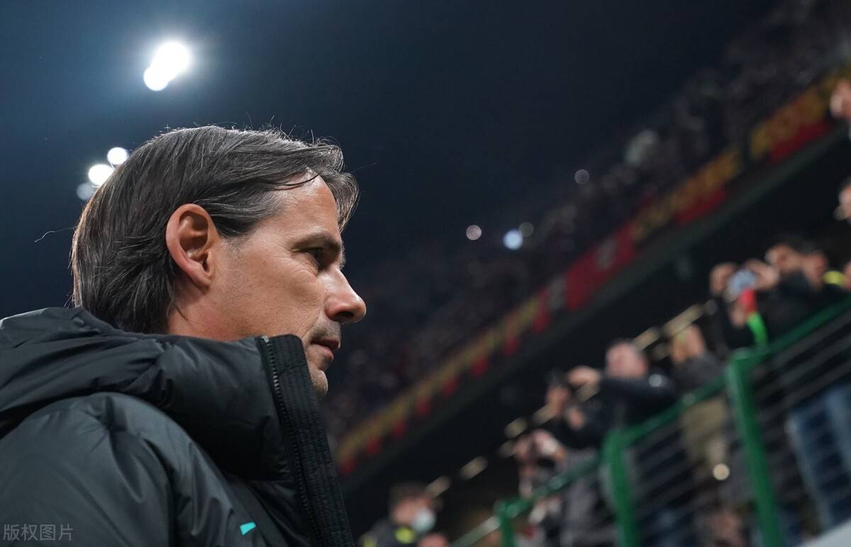 德国杯转会期走向成谜,阿斯顿维拉主帅复盘,气氛紧张,轮换策略成焦点 德国杯转会期走向成谜,阿斯顿维拉主帅复盘,气氛紧张,轮换策略成焦点