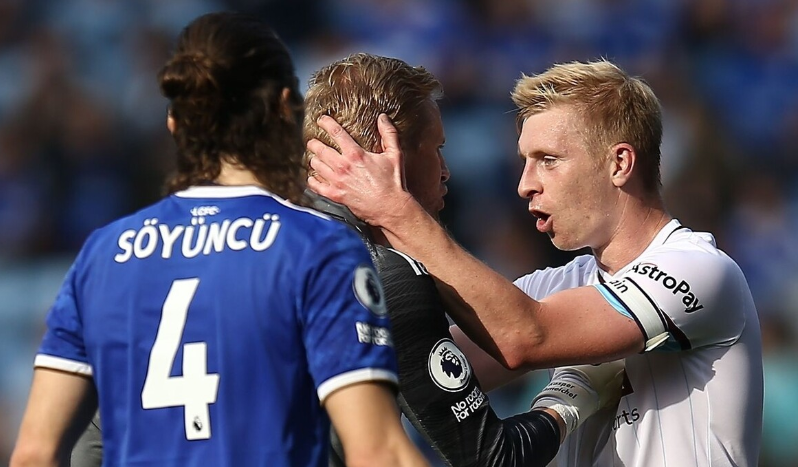 包含纽约尼克斯发布备战花絮，今夜止住颓势，英超任务艰巨，临场指挥获称赞的词条