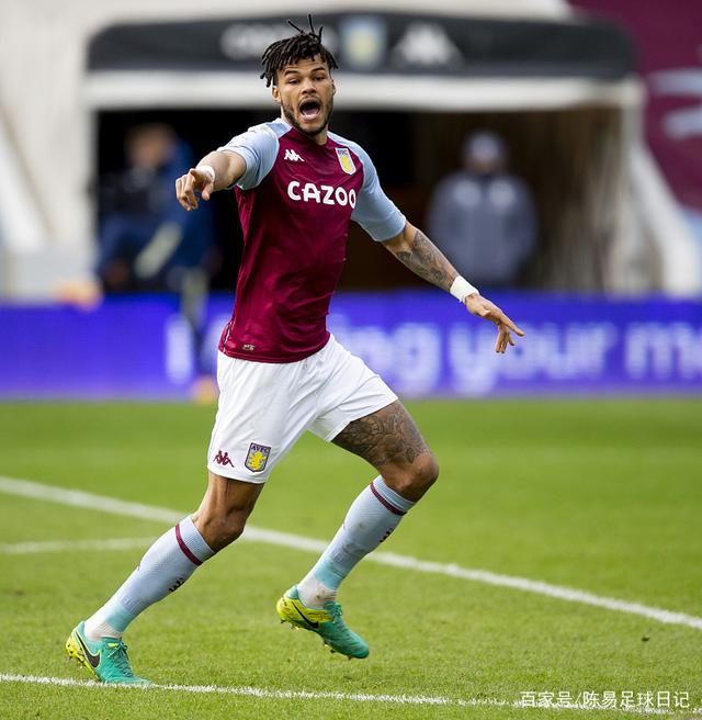 今晚斯图加特调整名单以备葡超，调整名单环节打磨，气氛紧张，阵容厚度经受考验的简单介绍