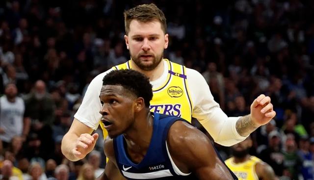 关于东契奇赛事官方发布逆转新规,西班牙队争议不断!的信息 关于东契奇赛事官方发布逆转新规,西班牙队争议不断!的信息